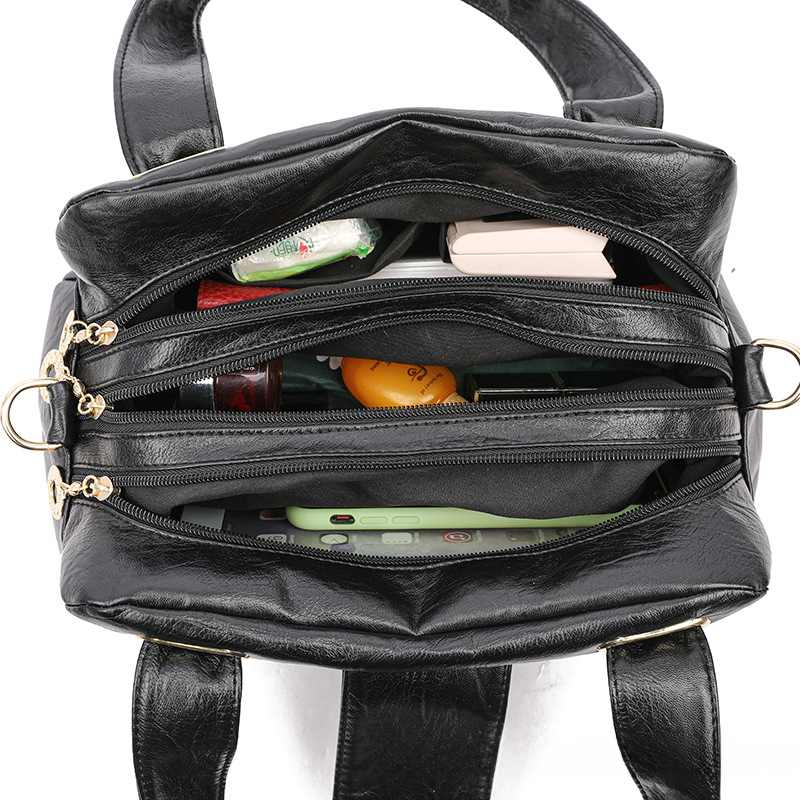 Fashionable Large Capacity Shoulder Bag for Women