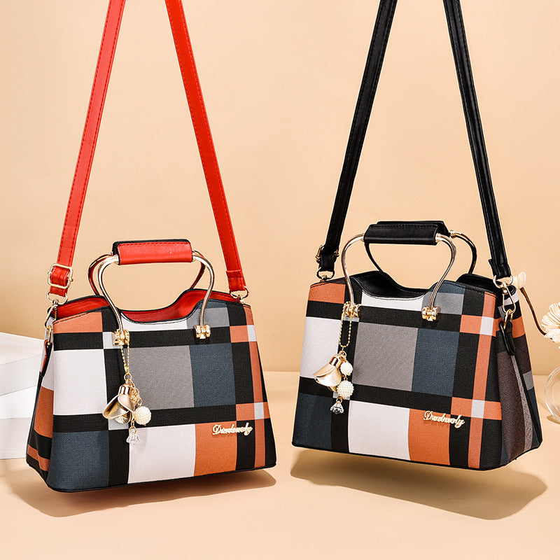 Chic Minimalist Summer Bag