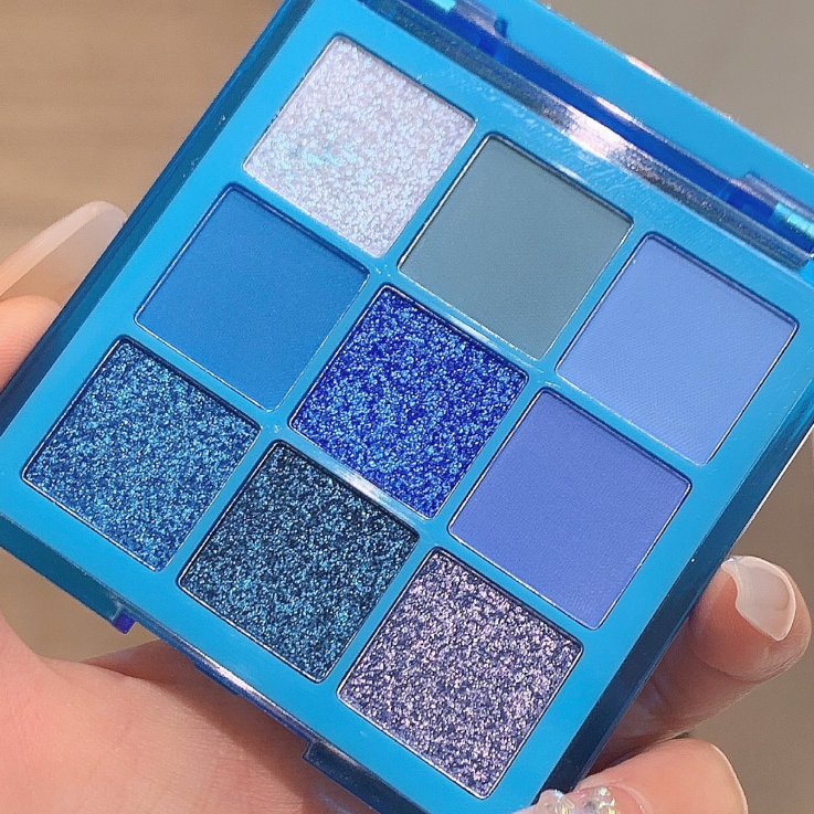 INSFANY Radiant Purple Spectrum Eyeshadow