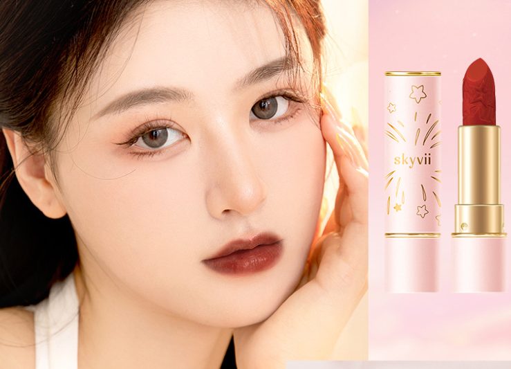 Velvet Matte Elegance Lipstick - Retro Red