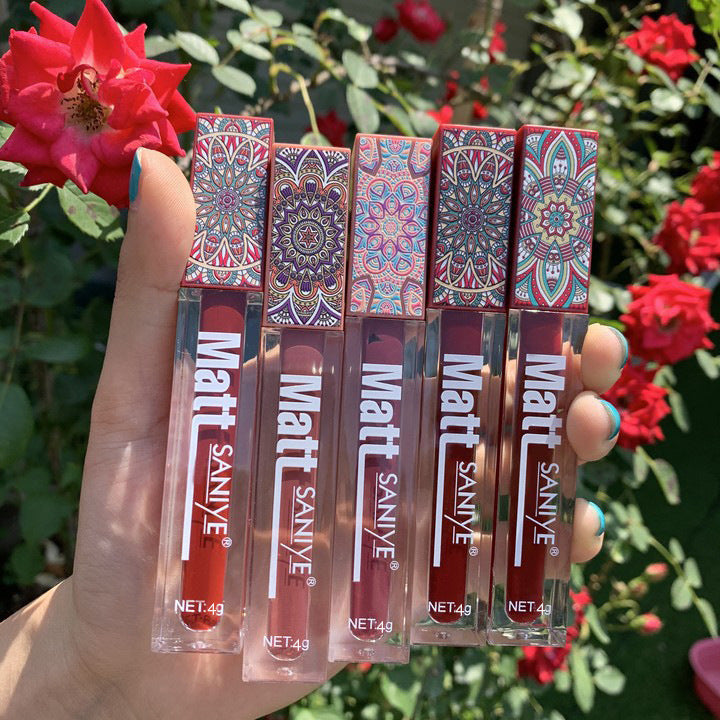 Velvet Matte Lip Glazer