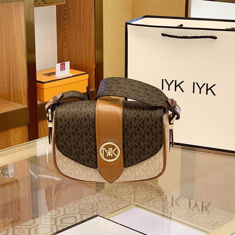 2023 New Women's Leather Saddle Bag from Hong Kong