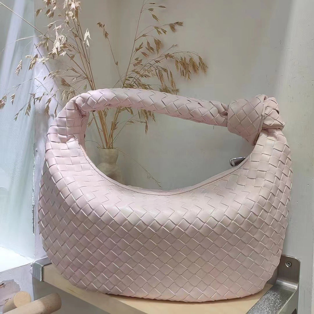 Chic Large Woven Traveler Tote - 2023 Edition