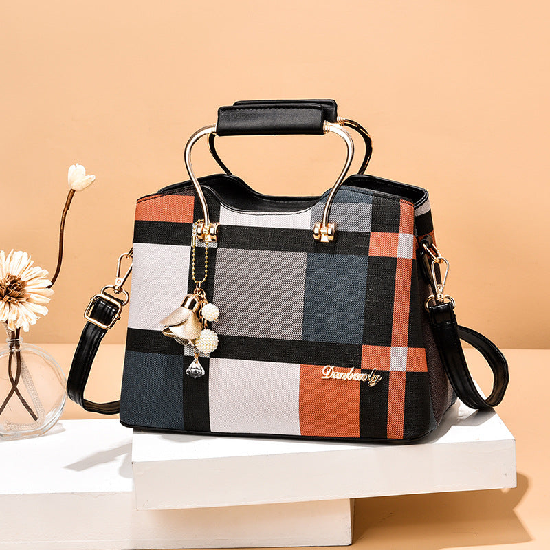 Chic Minimalist Summer Bag