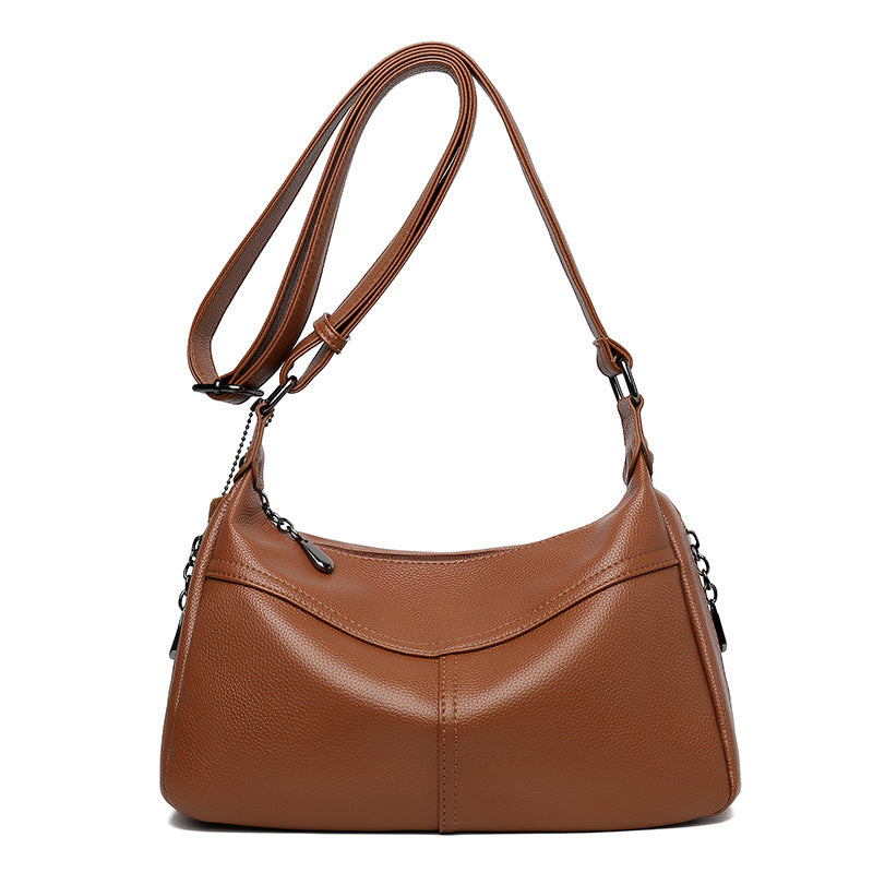 2023 Elegance Tote: Style & Capacity