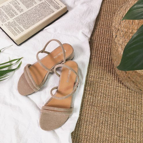 Chic Strap Square Heel Sandals