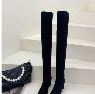 Elegant Suede Heeled Boots