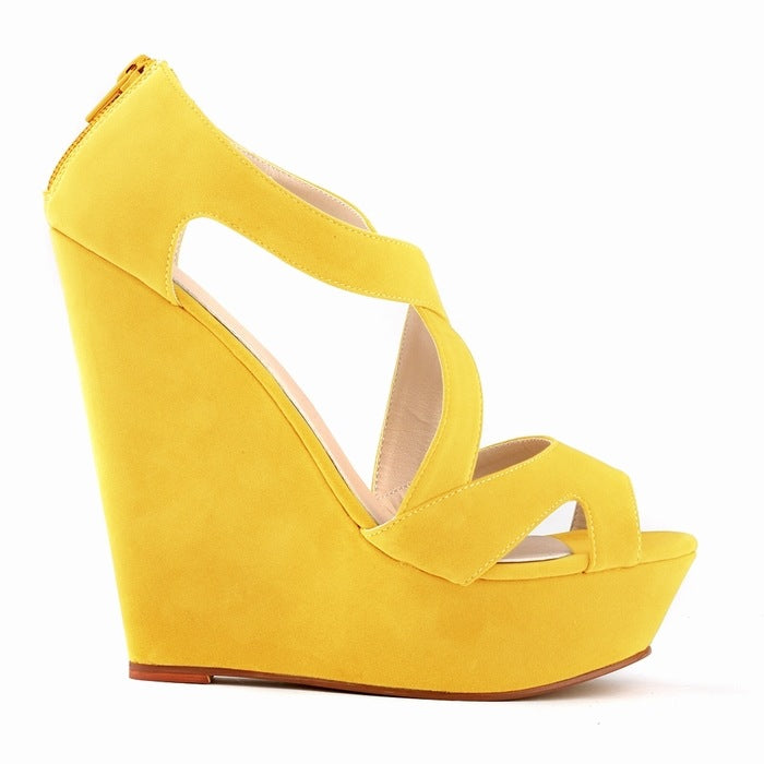 Elegant Strapped Wedge Sandals