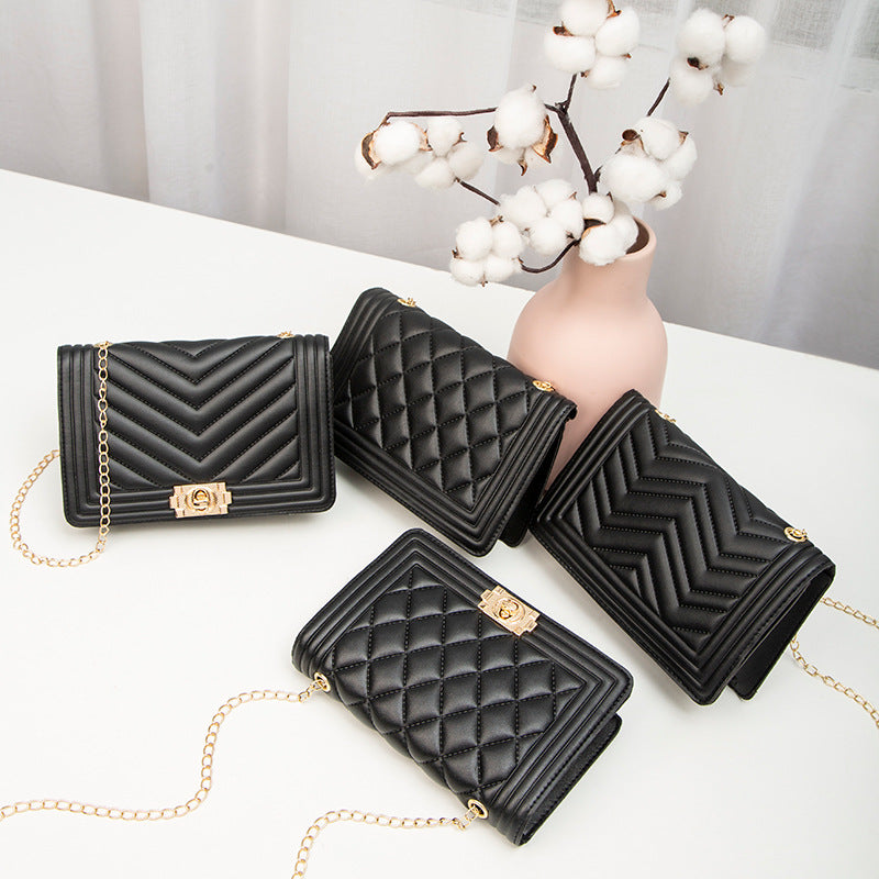 2022 Elegant Embroidered Korean Pillow Bag