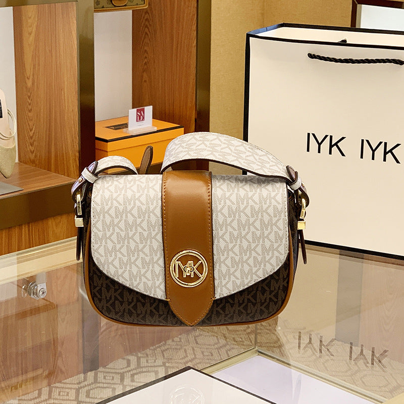 2023 New Women's Leather Saddle Bag from Hong Kong