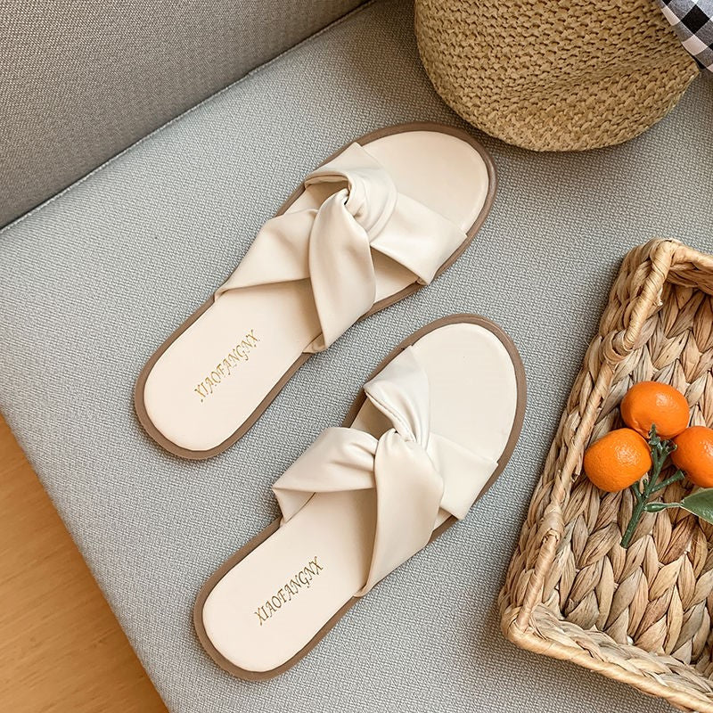 Enchanted Comfort Jelly Sandals
