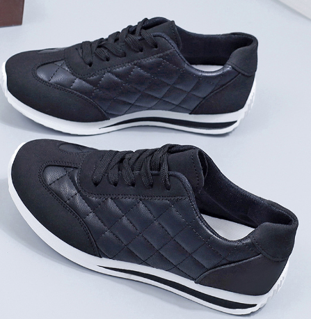 Metropolitan Footwear