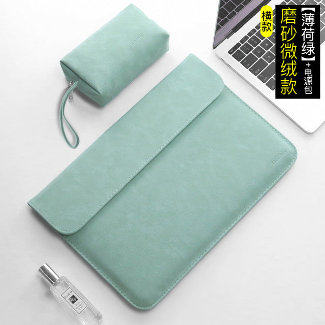 Elegant Slim Laptop Carriers