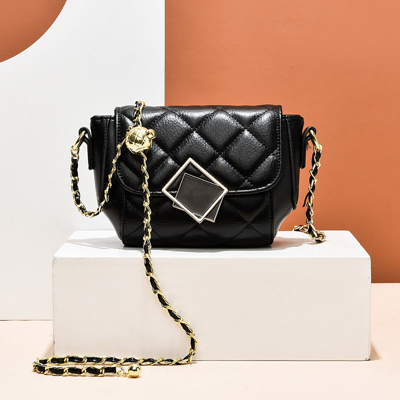 Elegant Summer Diamond Crossbody