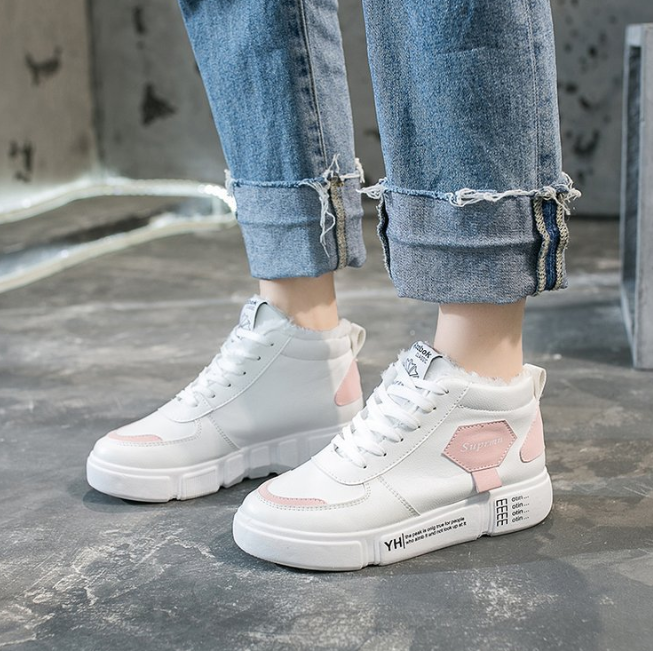 Elegant High-Top Athletic Sneakers