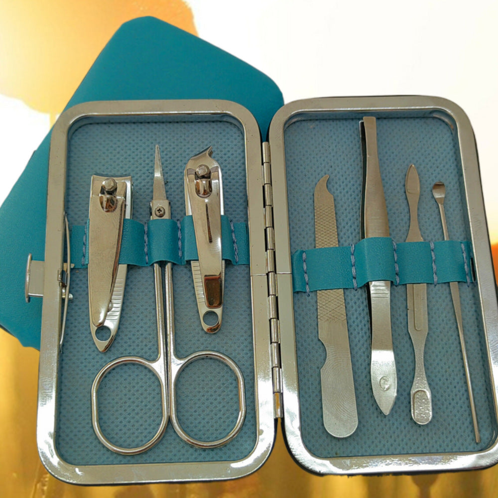 Elegant 7-Piece Manicure Set