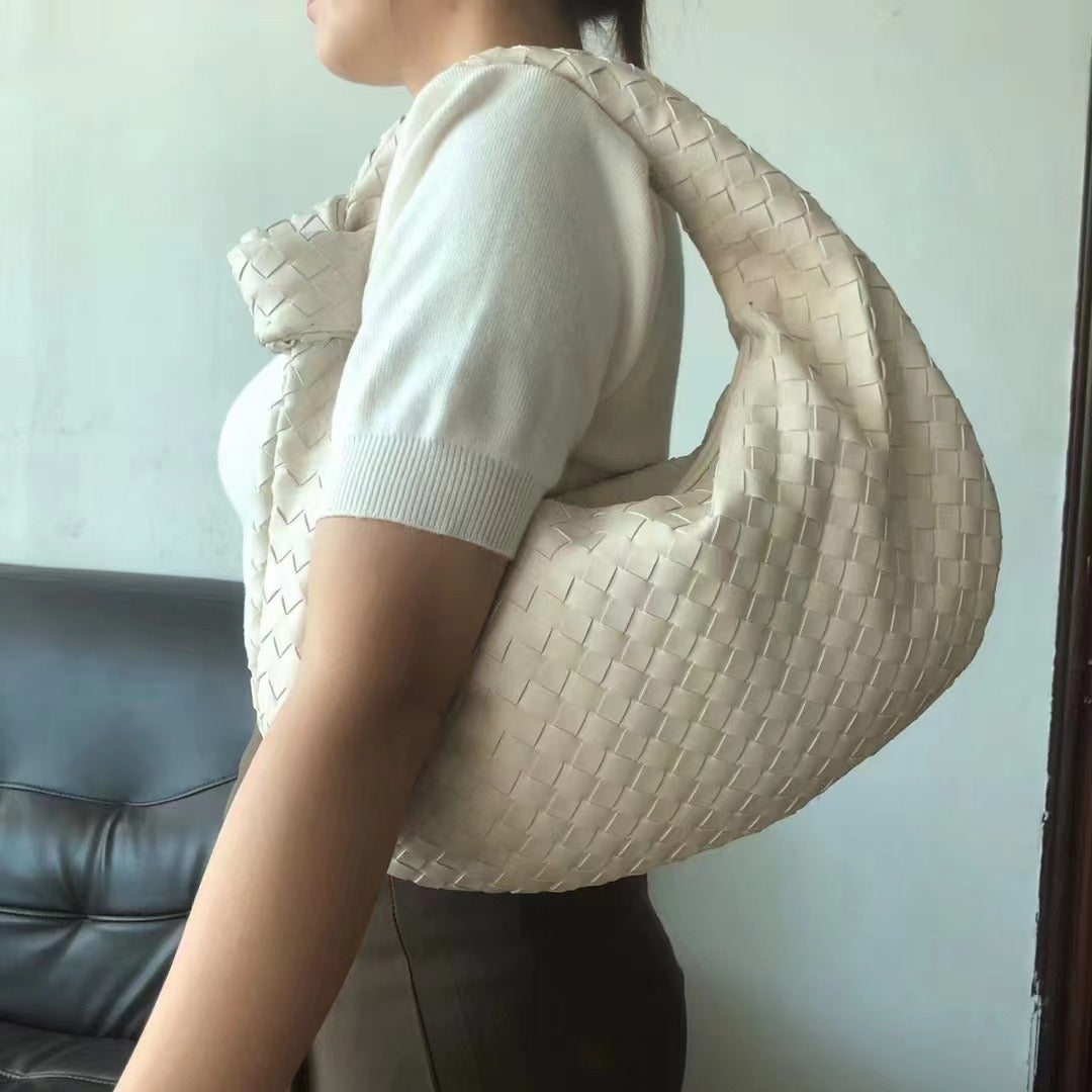 Chic Large Woven Traveler Tote - 2023 Edition