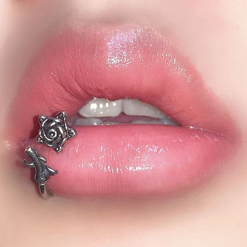 Vintage Floral Lip Ring