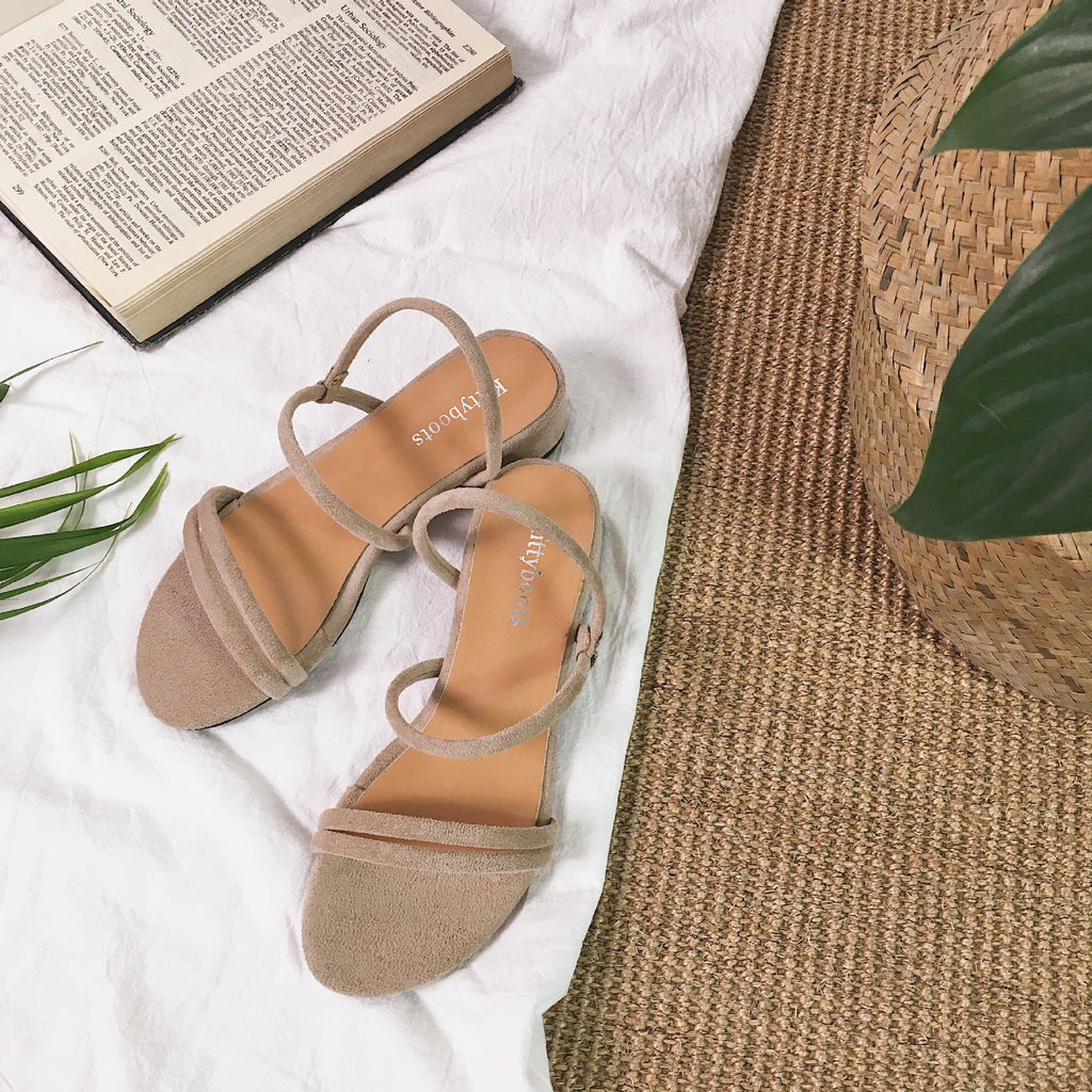 Chic Strap Square Heel Sandals