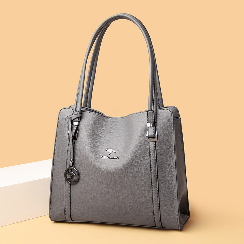 Sophisticated Large-Capacity Purse