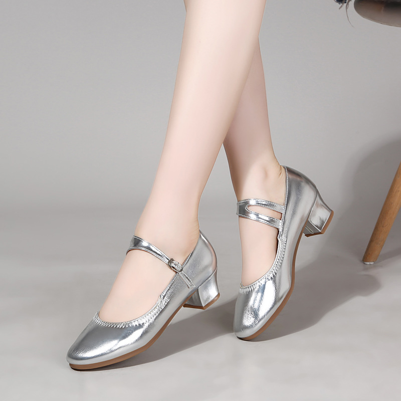 2023 Elegant Dance Footwear for Women