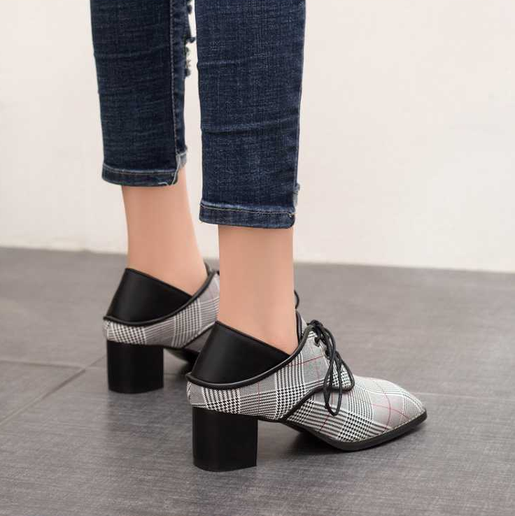 Elegant Chunky Heel Oxfords