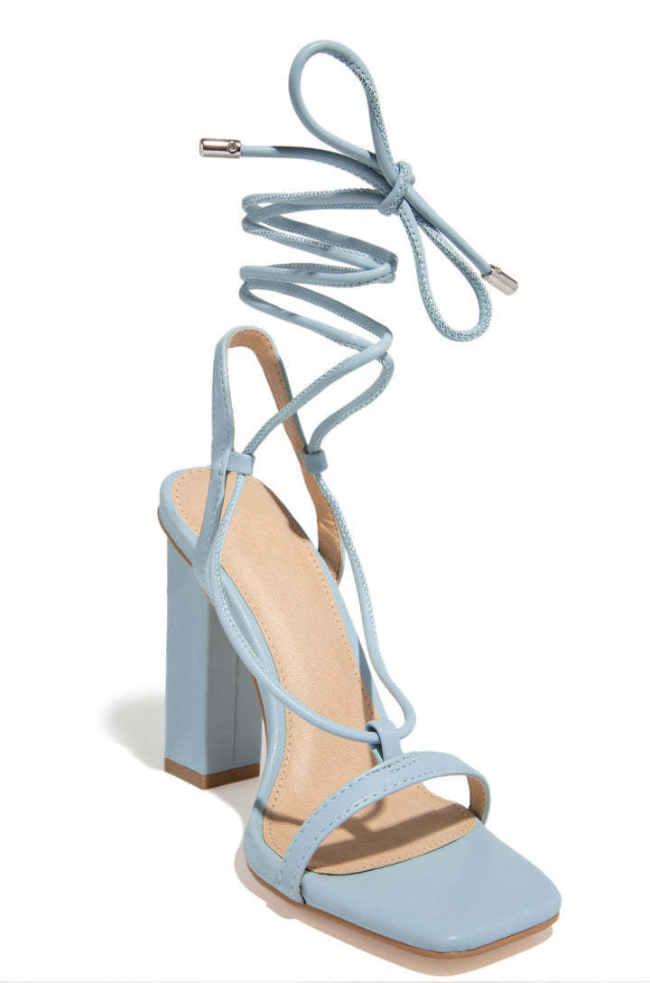 Chic Strap Leather Sandals