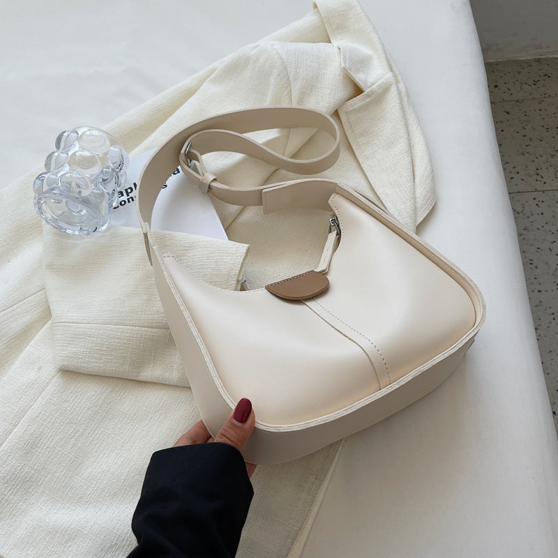 Elegant Summer 2022 Retro Bucket Bag