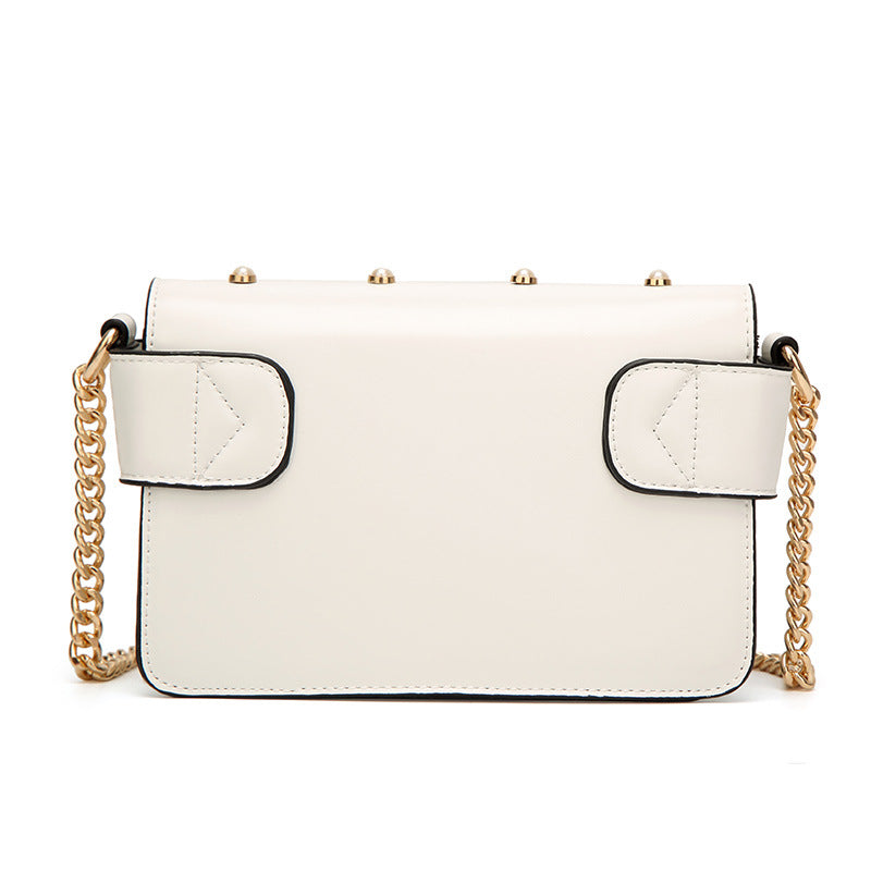 Luxury 2023 Bee Mini Bag with Pearls