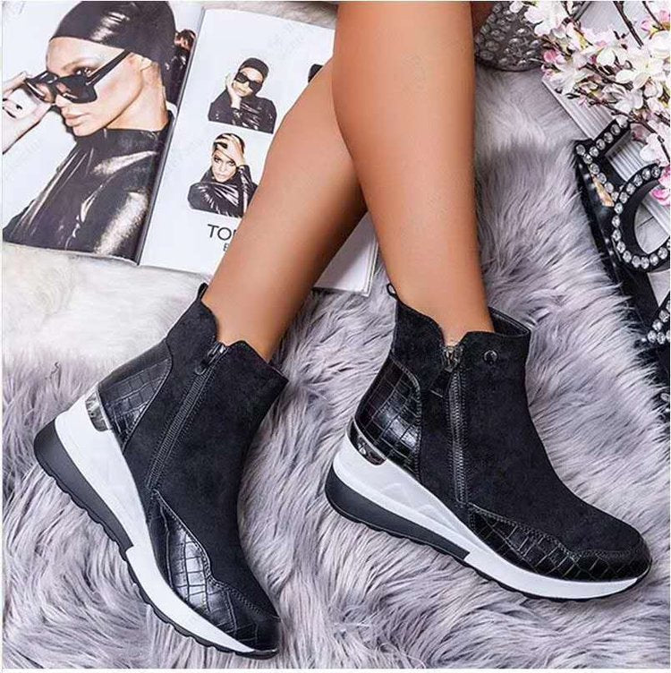 Elegant Mid-Heel Zipper Boots