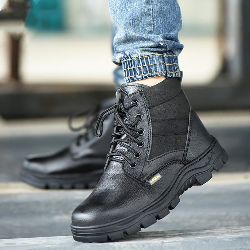 ArcticGuard Work Shoes