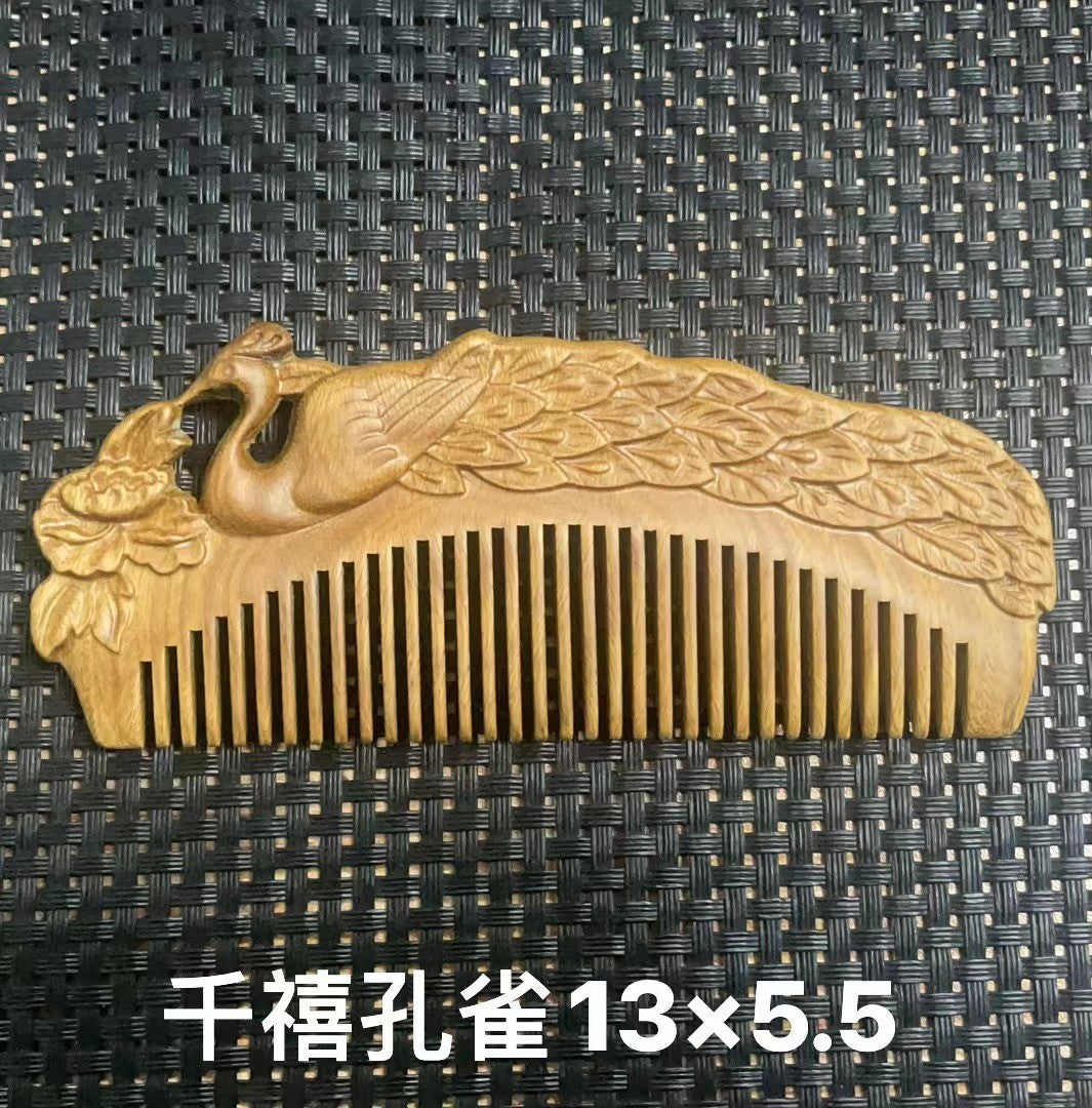 Elegant Vintage Sandalwood Combs