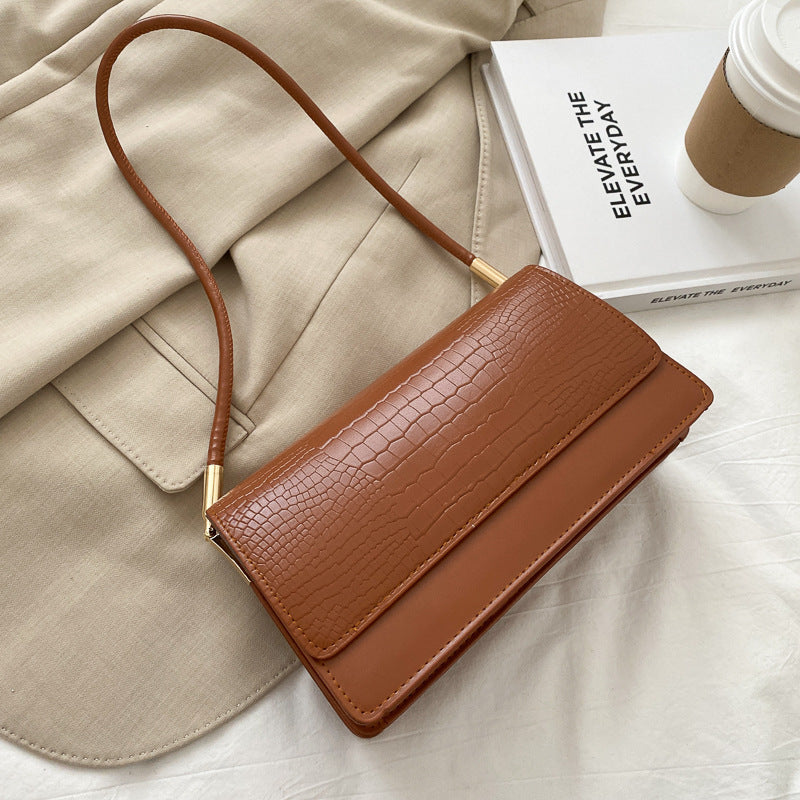 Elegant Crocodile-Patterned Retro Bag