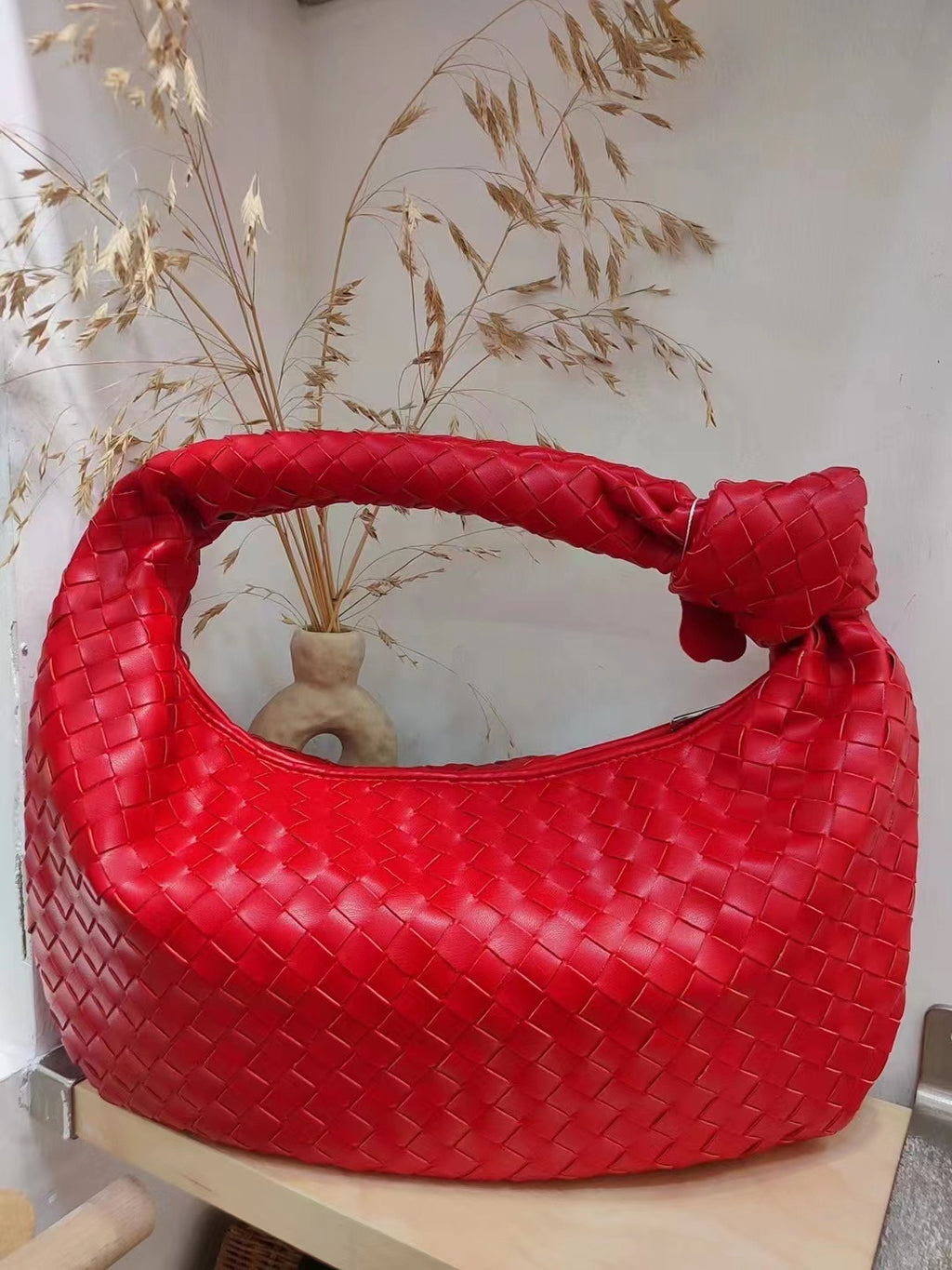 Chic Large Woven Traveler Tote - 2023 Edition