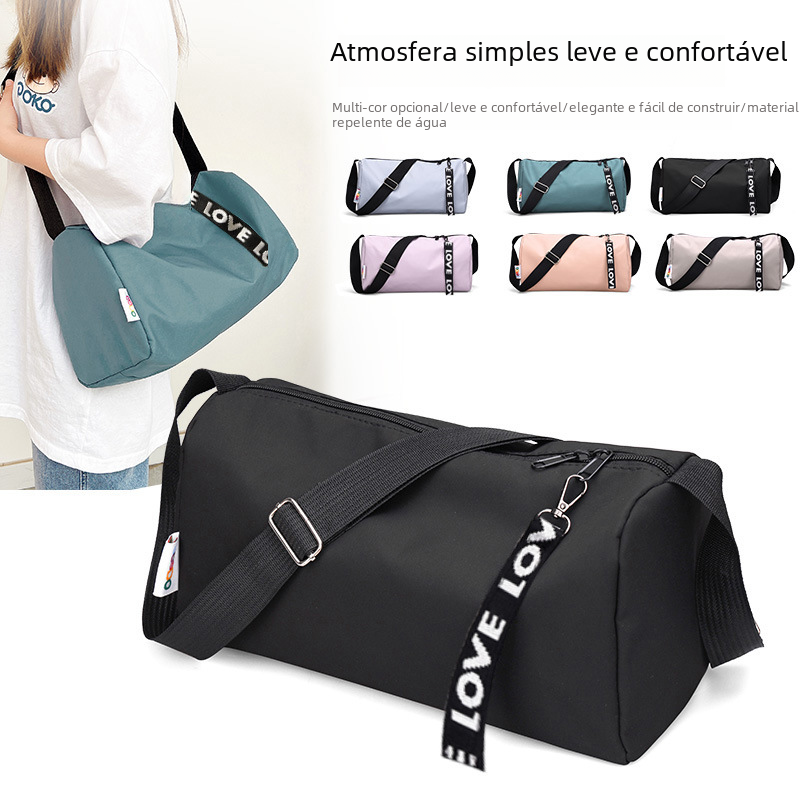 Chic Voyager Crossbody