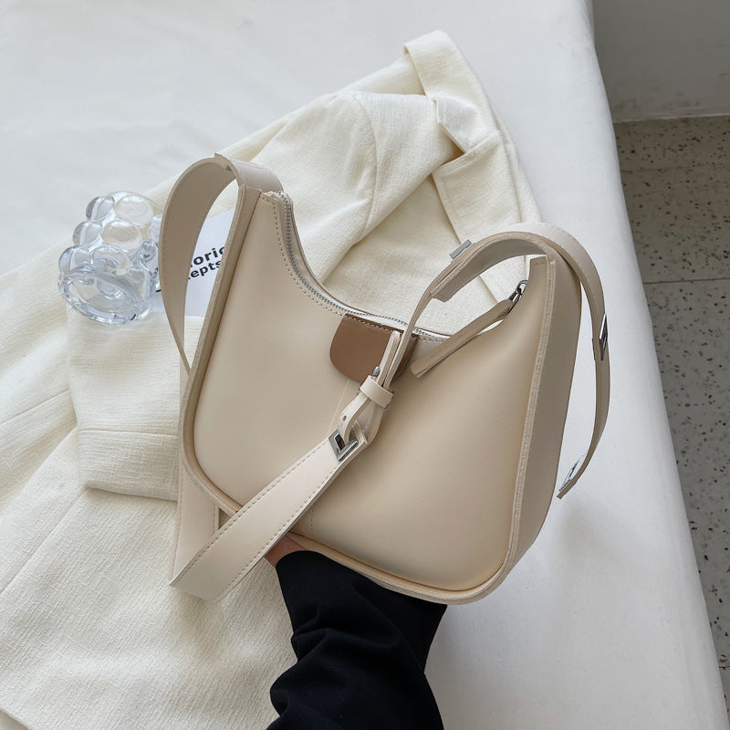 Elegant Summer 2022 Retro Bucket Bag