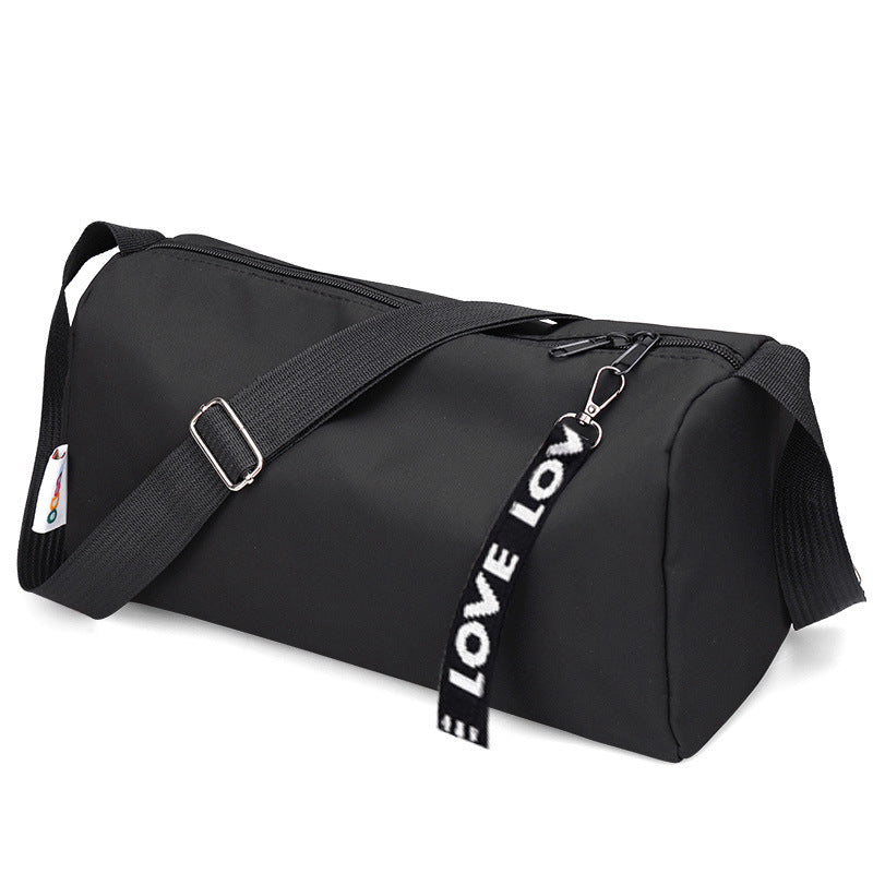 Chic Voyager Crossbody