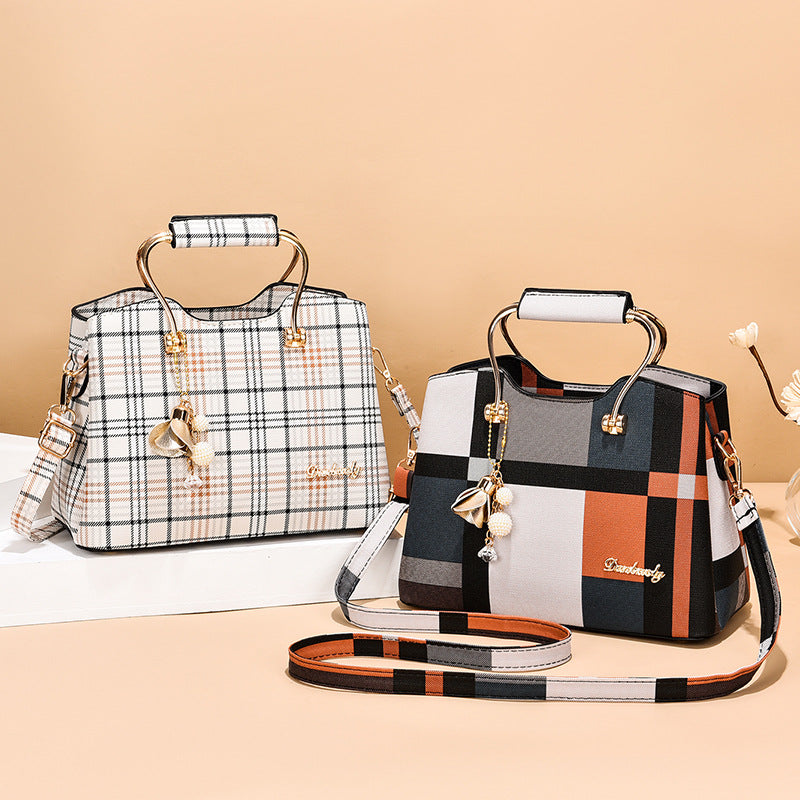 Chic Minimalist Summer Bag