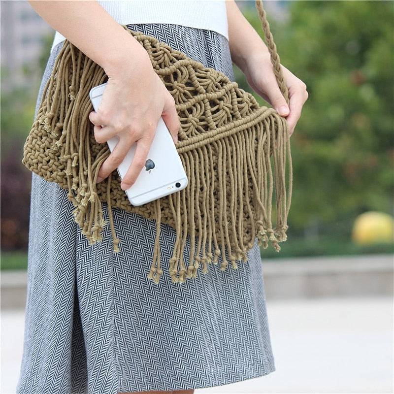 Tassel straw bag large clamshell cotton hand-woven casual female beach bag Knitted Messenger Bags