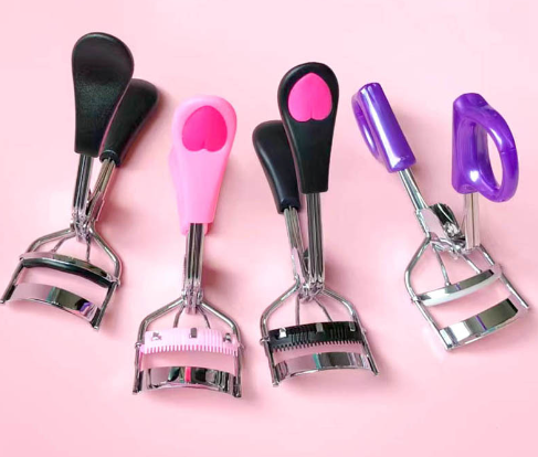 Premium Comfort Grip Eyelash Curler