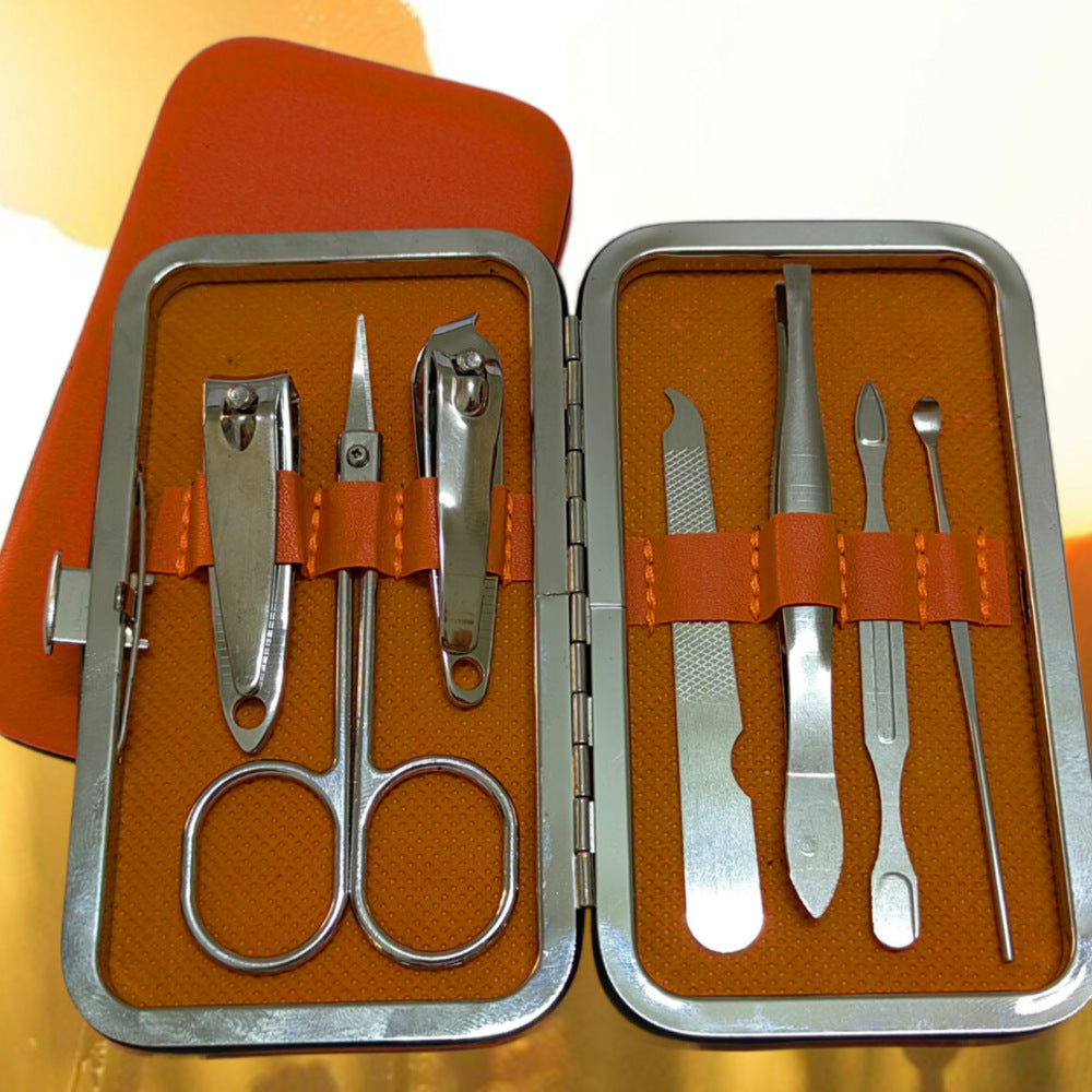Elegant 7-Piece Manicure Set