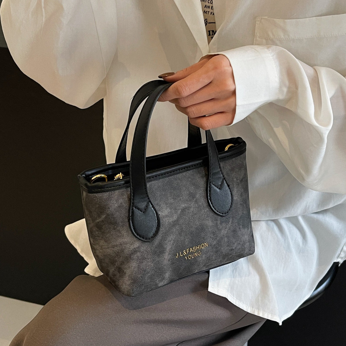 Korean Vintage Minimalist Women's Tote Bag 2024