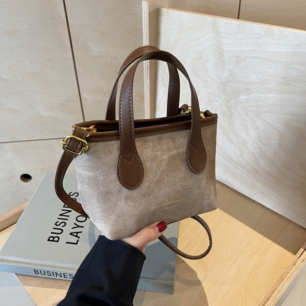 Korean Vintage Minimalist Women's Tote Bag 2024