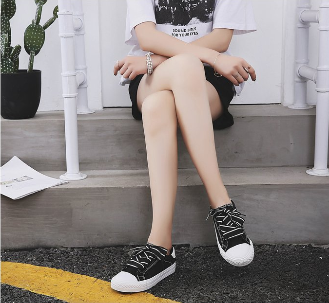 Korean Style Spring Ribbon Flat Shoes (Versatile Design)