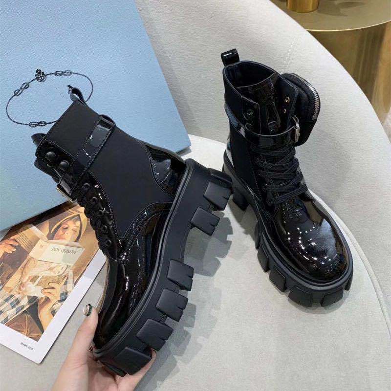 Chic Martin Mid-Calf Boots