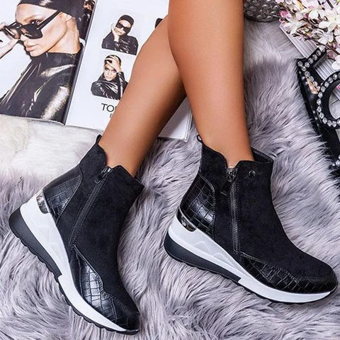Low Barrel Round Head Wedge-Heeled Martin Boots