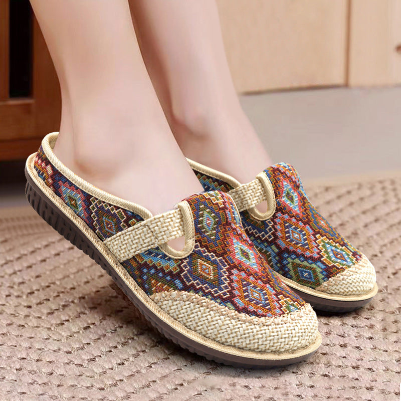 Beijing Embroidered Comfort Slides
