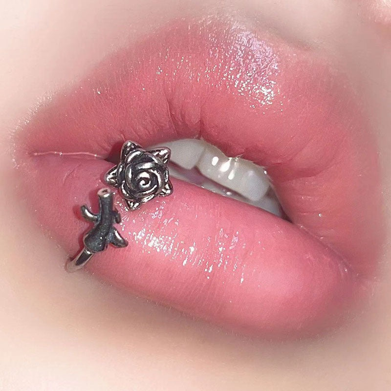 Vintage Floral Lip Ring