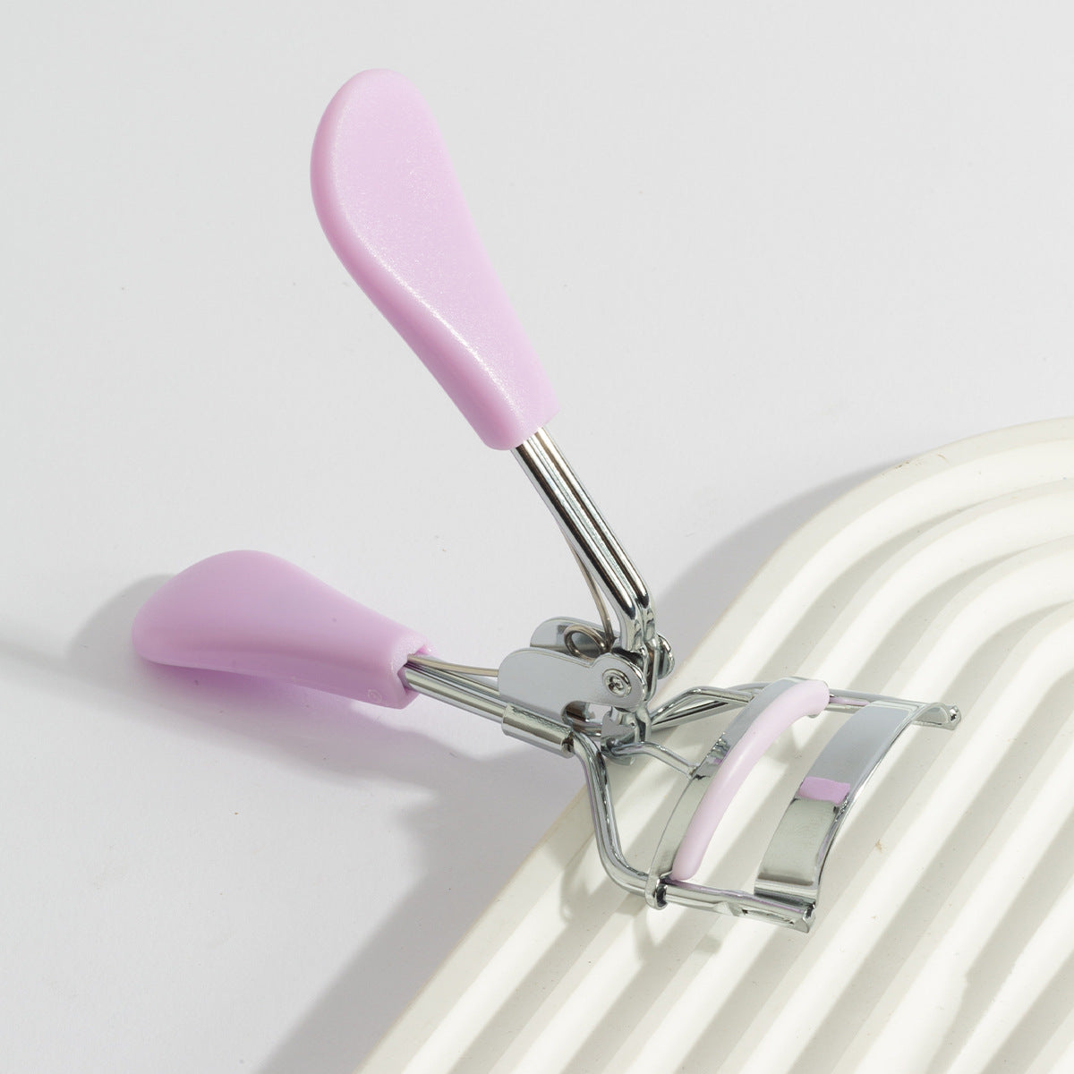 Elegant Lash Sculptor