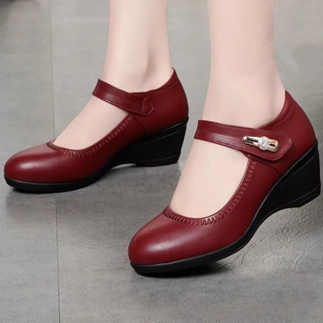 Elegant Leather Comfort Pumps 2024